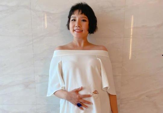 怀孕明星网红,孕期明星网红的甜蜜蜕变与生活分享