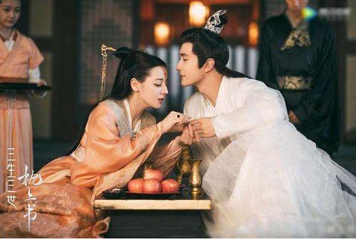 枕上书吃瓜爆料视频,揭秘剧中隐藏的惊天秘密！