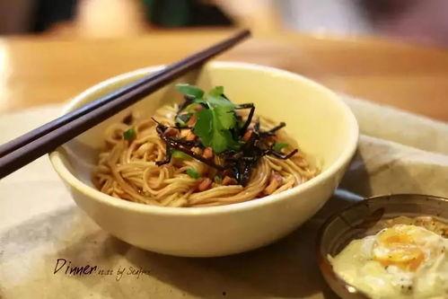 吃瓜爆料流水面小哥,揭秘娱乐圈幕后真相