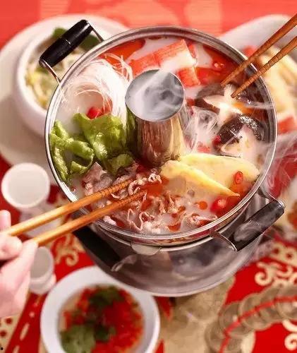 火锅炖兔子视频吃瓜爆料,揭秘网红美食背后的真相与争议