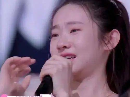 吃瓜爆料张艺凡,瓜田里的青春偶像